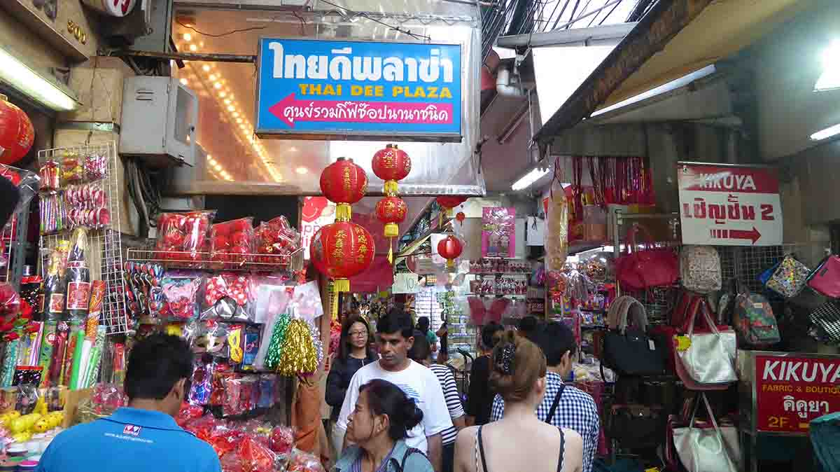 Bangkok Markets A-Z Sampeng Market