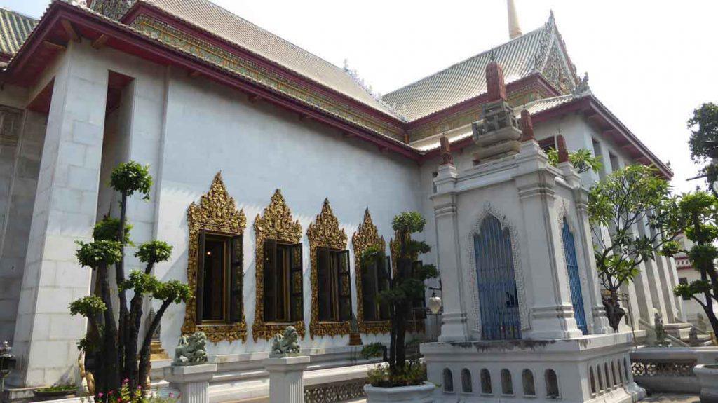 Wat Bowonniwet Vihara Temple in Bangkok