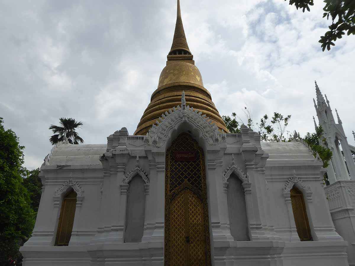 Wat Ratchabophit Temple Bangkok