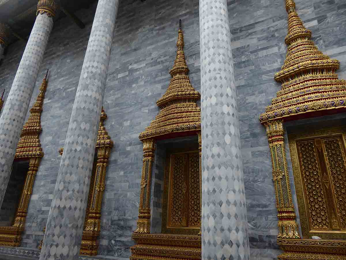 Wat Ratchapradit Temple
