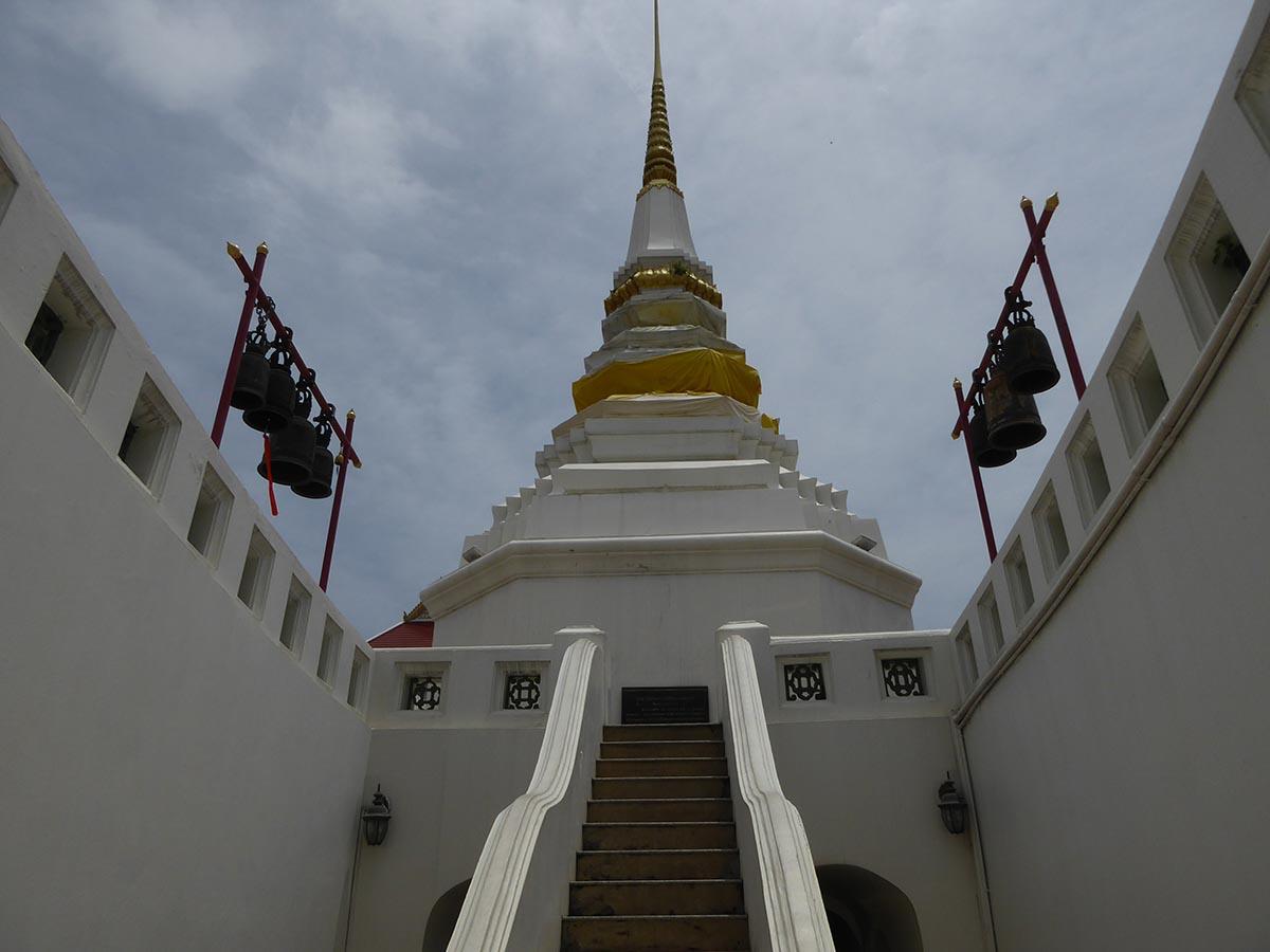 Wat Yannawa The Boat Temple Bangkok Tourist Attraction in Bangkok