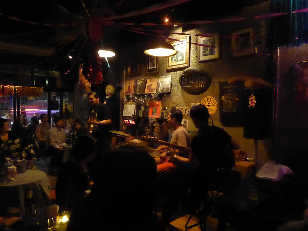 Adhere the 13th blues Bar Bangkok