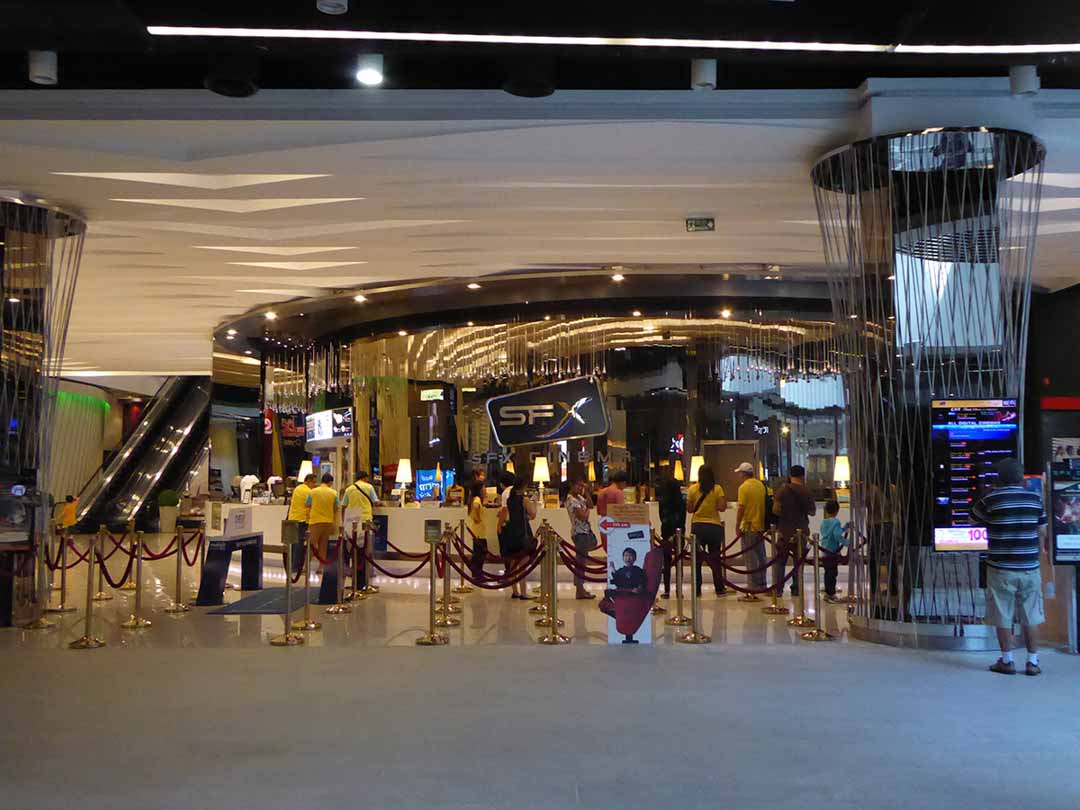 Shopping malls in Bangkok - central plaza rama 9