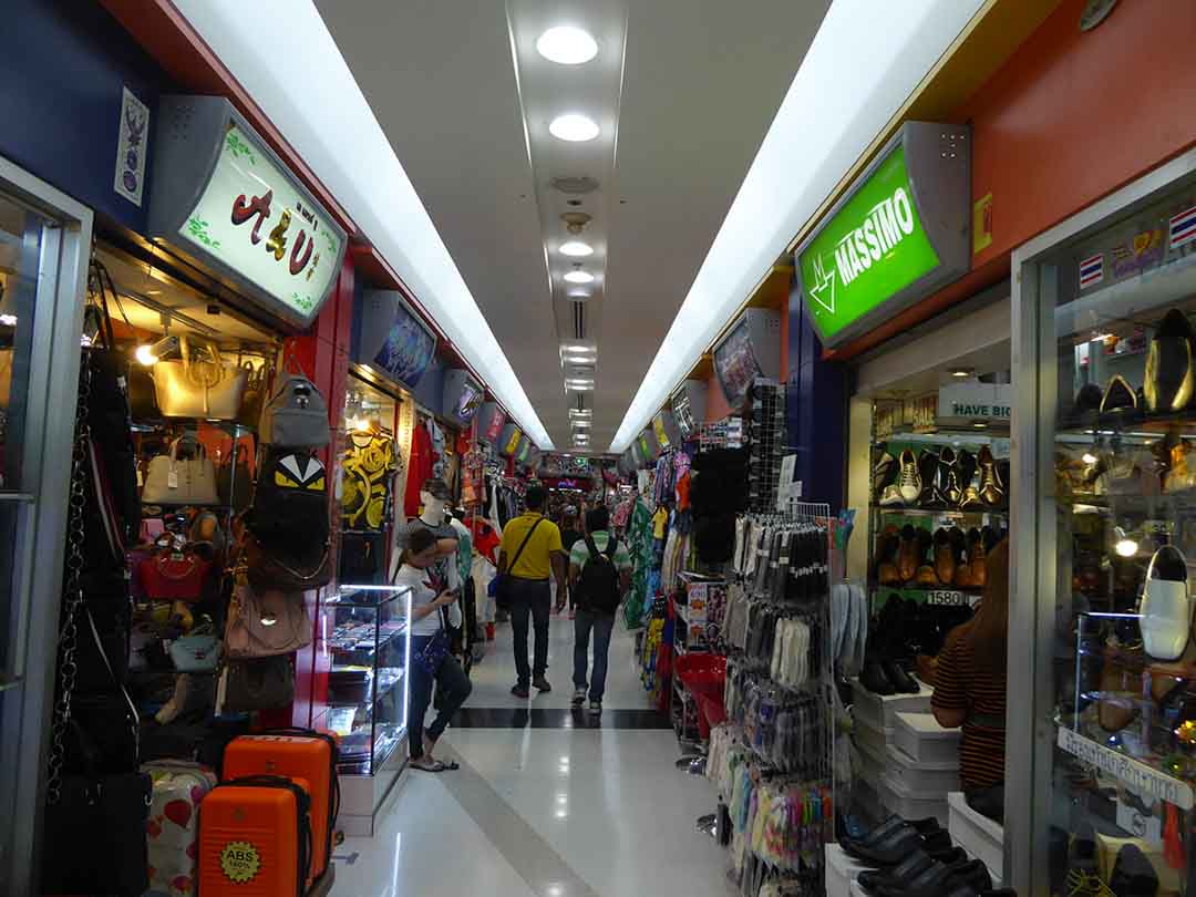 MBK Shopping Mall Bangkok - Bangkok Shopping