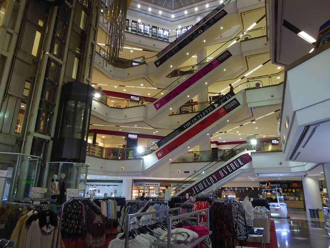 Shopping in Bangkok - Bangkok Fashion Outlet