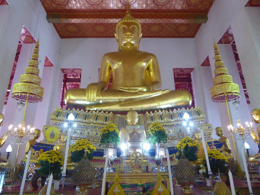 Wat Mahathat Temple in Bangkok Thailand