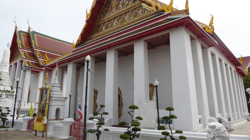 Wat Prayoon Temple in Bangkok Thailand