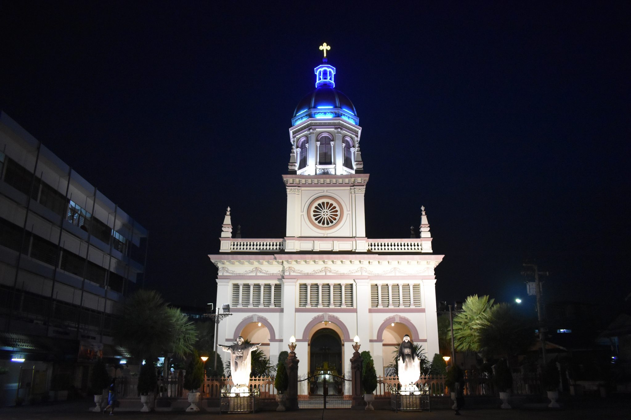 Santa Cruz Church touristbangkok Bangkok Churches