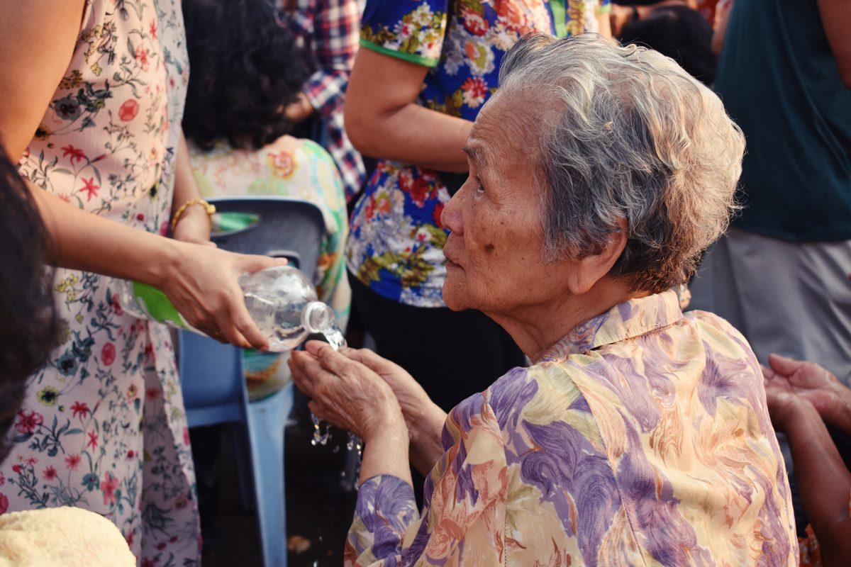 paying respect to elders at songkran