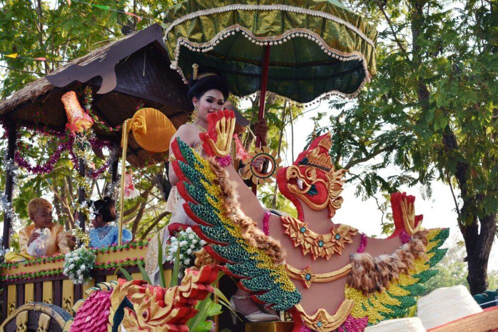 songkran parade 2