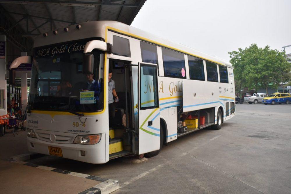 Getting around Thailand by bus