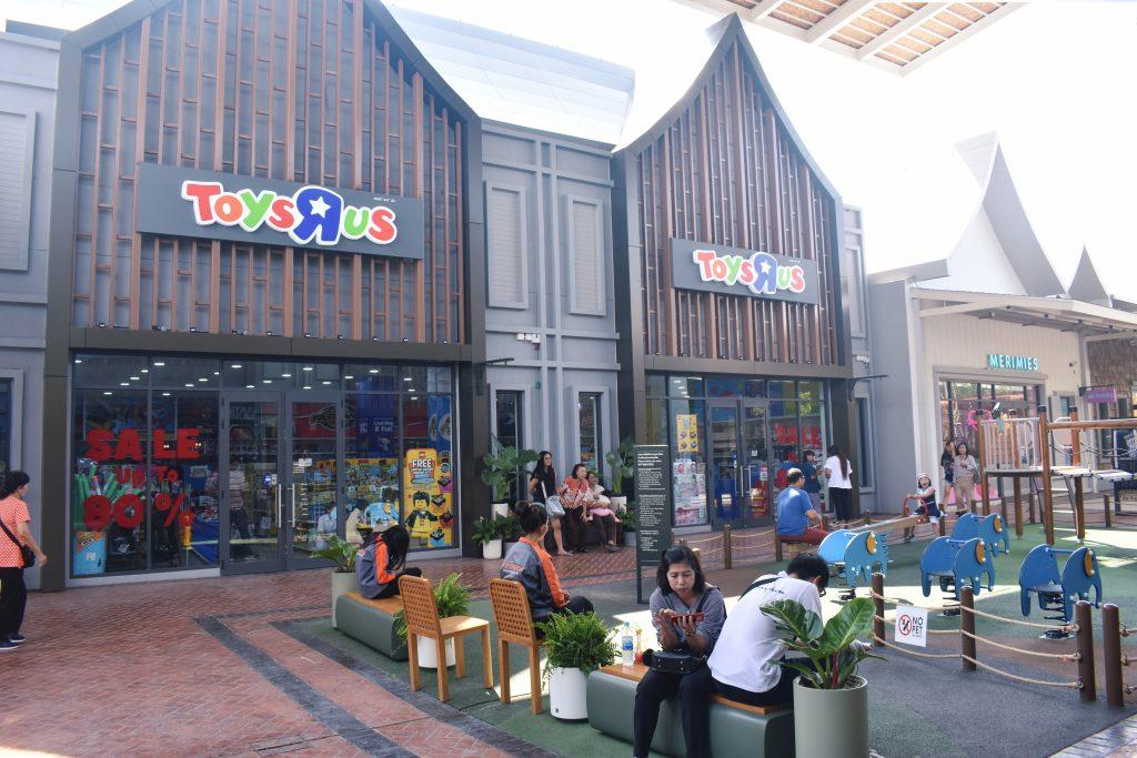 Suvarnabhumi Outlet Mall