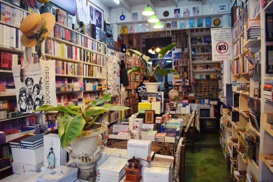 Book Shops in Bangkok 2020