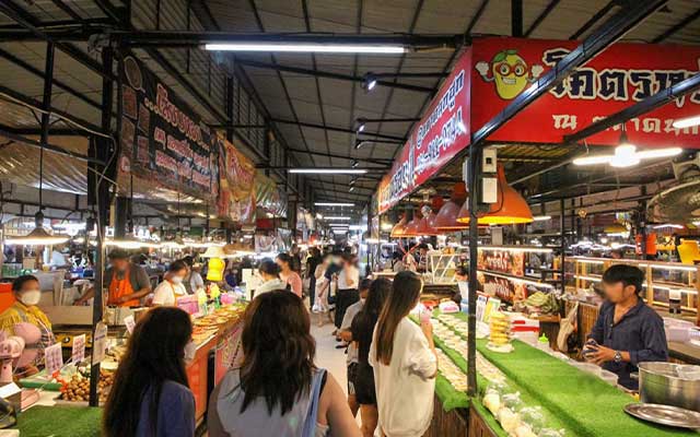 ตลาดนกฮูก