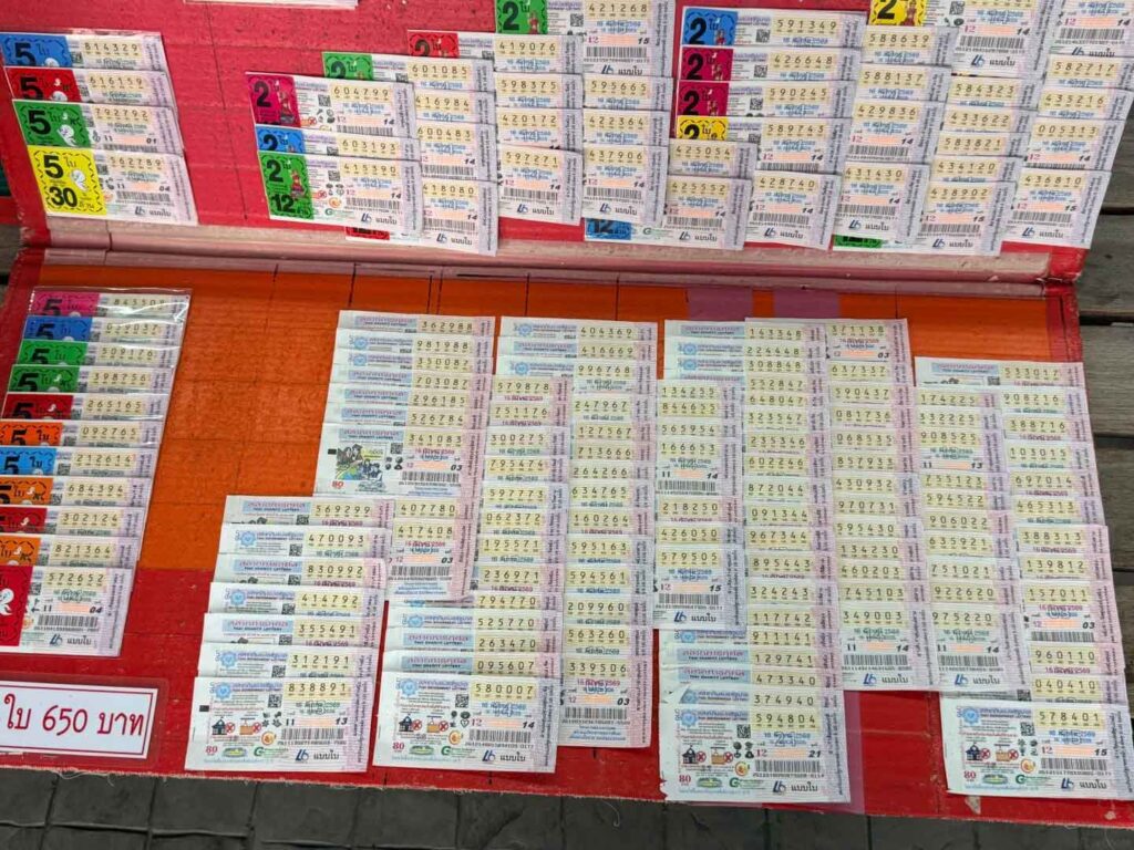 Thai Lottery Seller